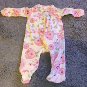 newborn flower sleeper